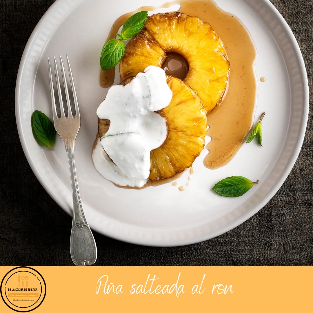 Piña salteada al ron