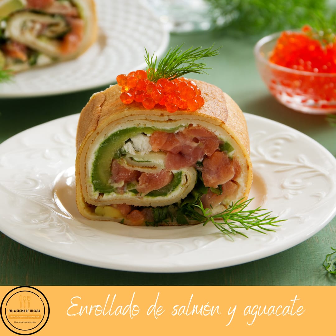 Enrollado de salmón y aguacate